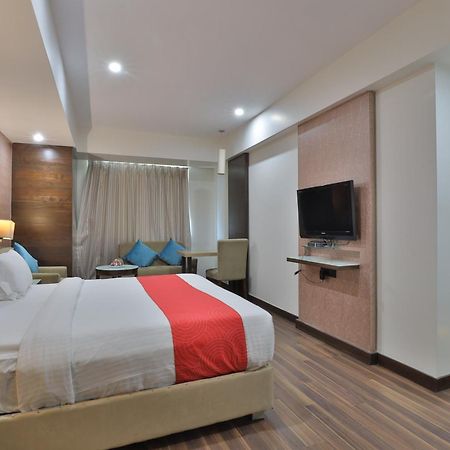 Krios Hotel - Near Sg Highway, Ahmedabad Exterior photo